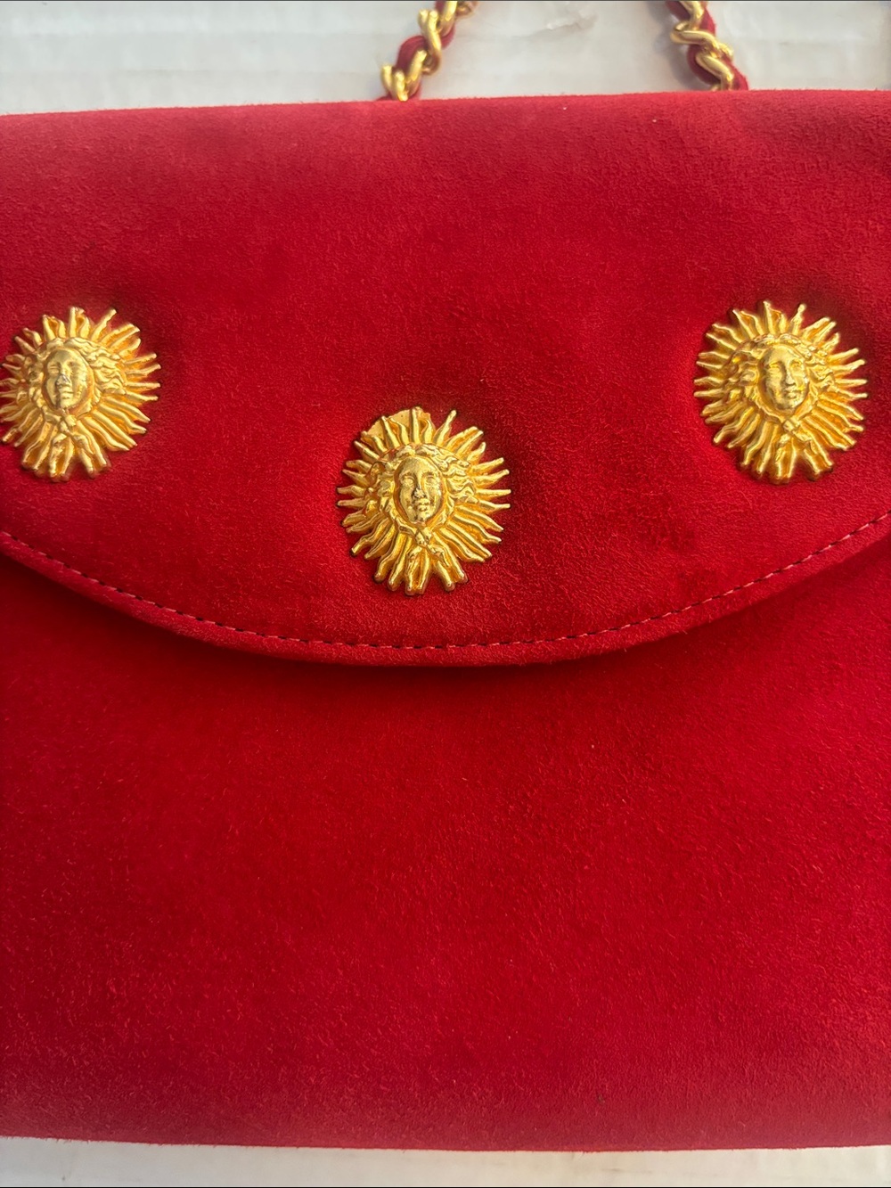 LAURENT MERCADAL PARIS RED SUEDE WITH THREE GOLD MEDALLION DESIGN CHAIN VINTAGE* - Picture 2 of 9